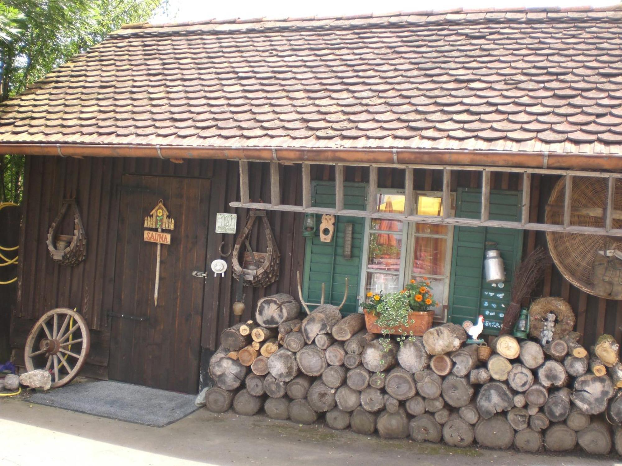 Ferienappartments Landhaus Fuehldichwohl Fehring Exteriör bild